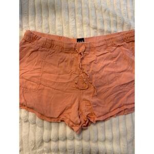 Gap Shorts